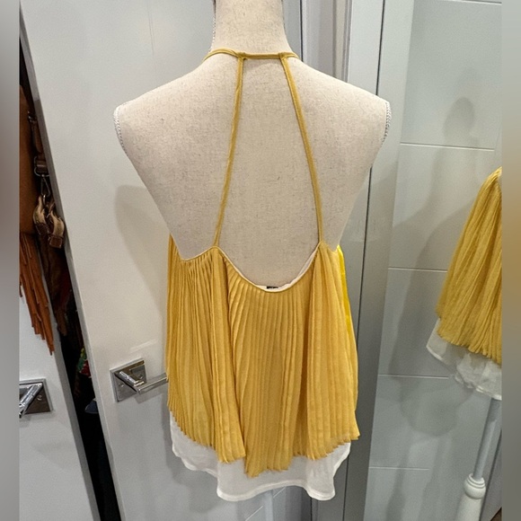 Ya Los Angeles Yellow & White Top - Picture 6 of 6